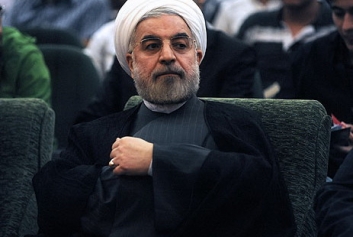 روحانی نه گرگ است و نه میش