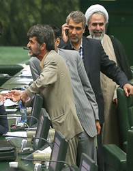 توهين مجدد کوچک‌زاده به روزنامه‌نگاران!