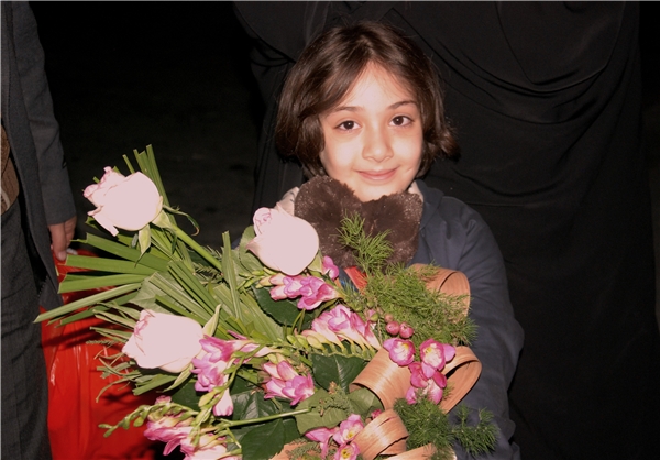«هستی» به ایران برگشت + عکس