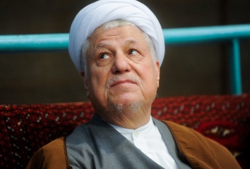 پاسخ هاشمی به منتقدان ماجرای مک‌فارلین
