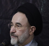 خاتمی به رهبر معظم انقلاب نامه نوشت