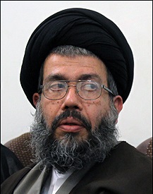 حفظ انقلاب در گرو انقلابی ماندن همه ما است